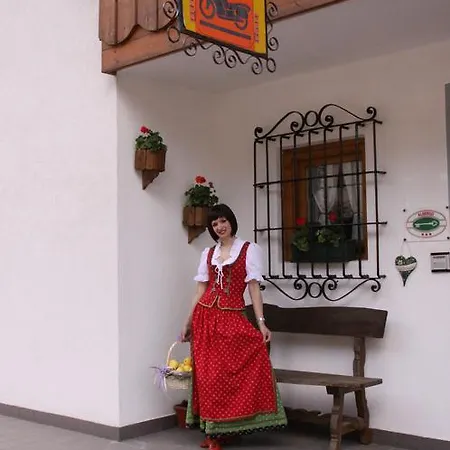 Garni Biancaneve Ruffre-mendola Hotel Mendola